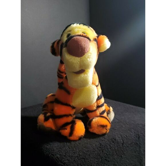 Disney Other - Vintage Disneyland Walt Disney World Vintage Tigger the Tiger 10” Sitting Plush